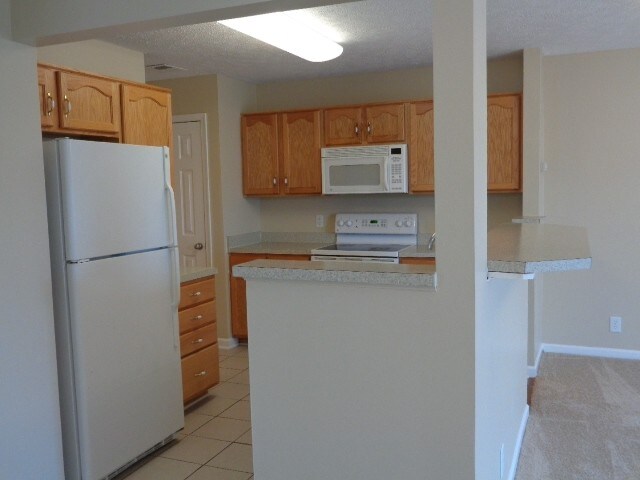Building Photo - 2615 River Meade Way