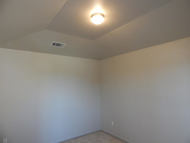 Building Photo - 601 Cattail Cir