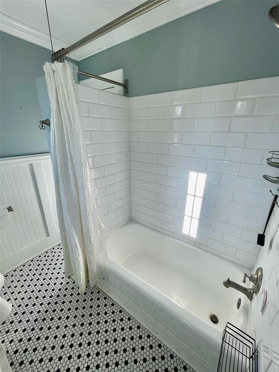 Building Photo - 3953 Arkansas Ave NE