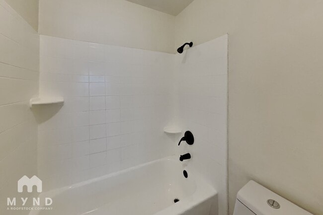Building Photo - 6708 Oriole Ct