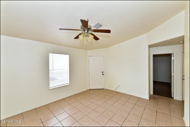 Building Photo - 14164 Robert Ituarte Dr