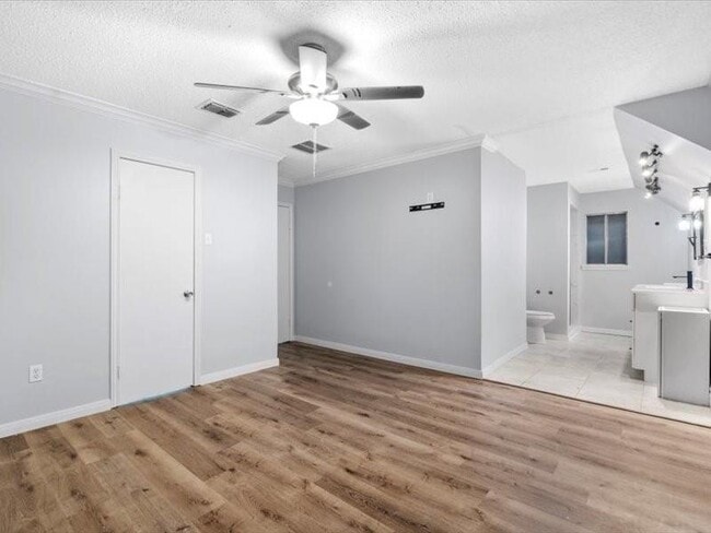 Building Photo - 12615 Pine Bough Ln