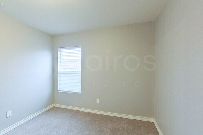 Building Photo - 1709 Buen Camino