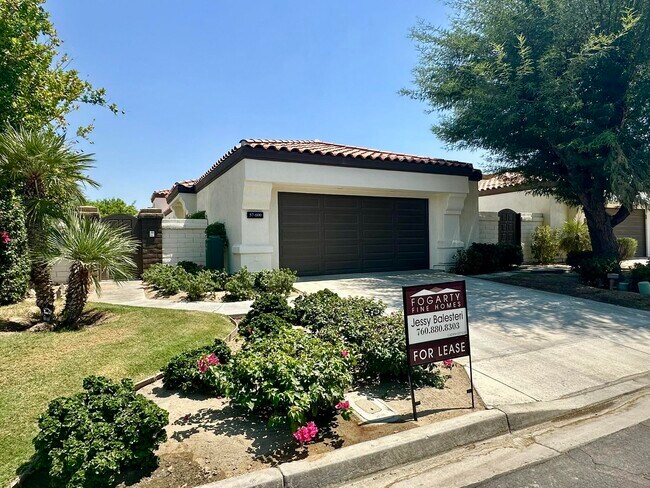 Building Photo - 57600 Interlachen