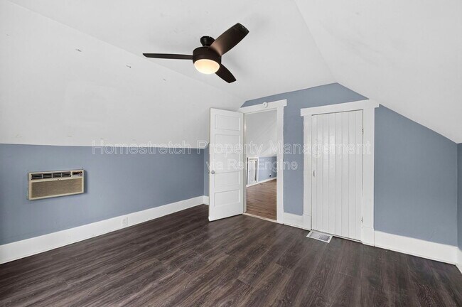 Building Photo - 4446 Itaska St