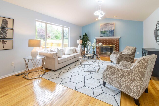 Building Photo - 2864 Mystic Dr