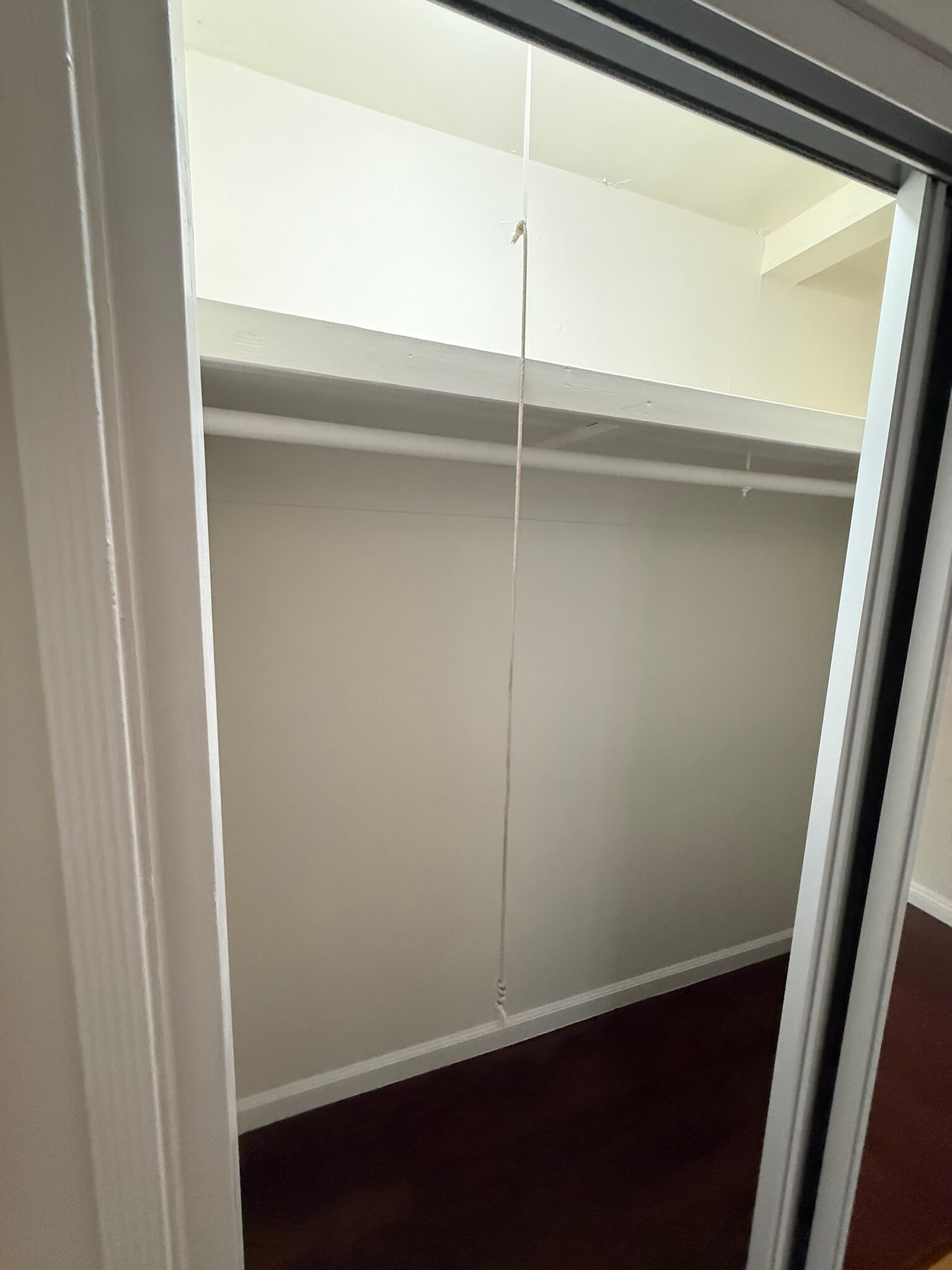 Building Photo - 410 N Glenwood Plz