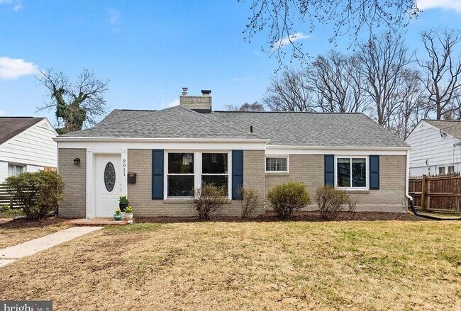 Primary Photo - 9011 Miles St