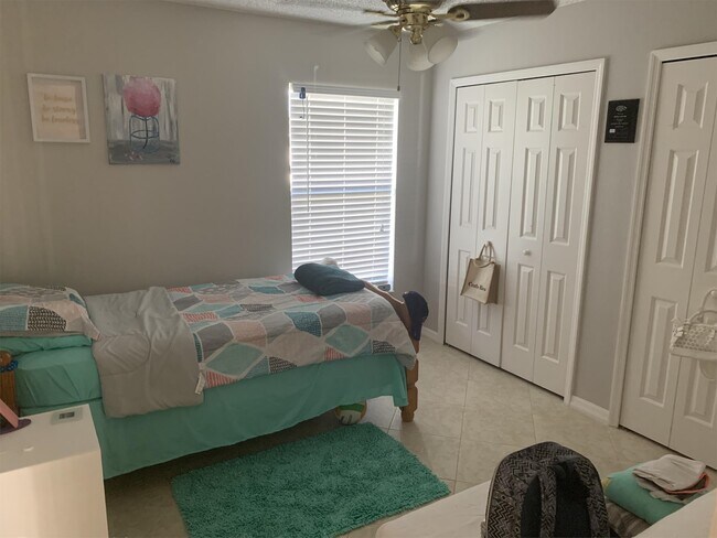 Building Photo - 2409 Serenity Bend