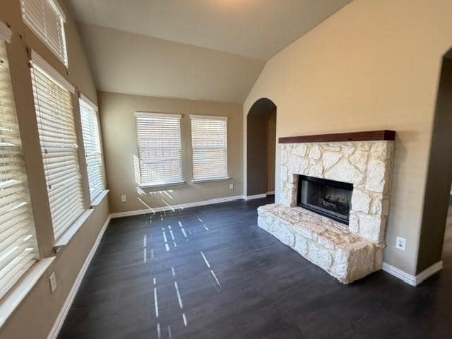 Building Photo - 4964 Grinstein Dr