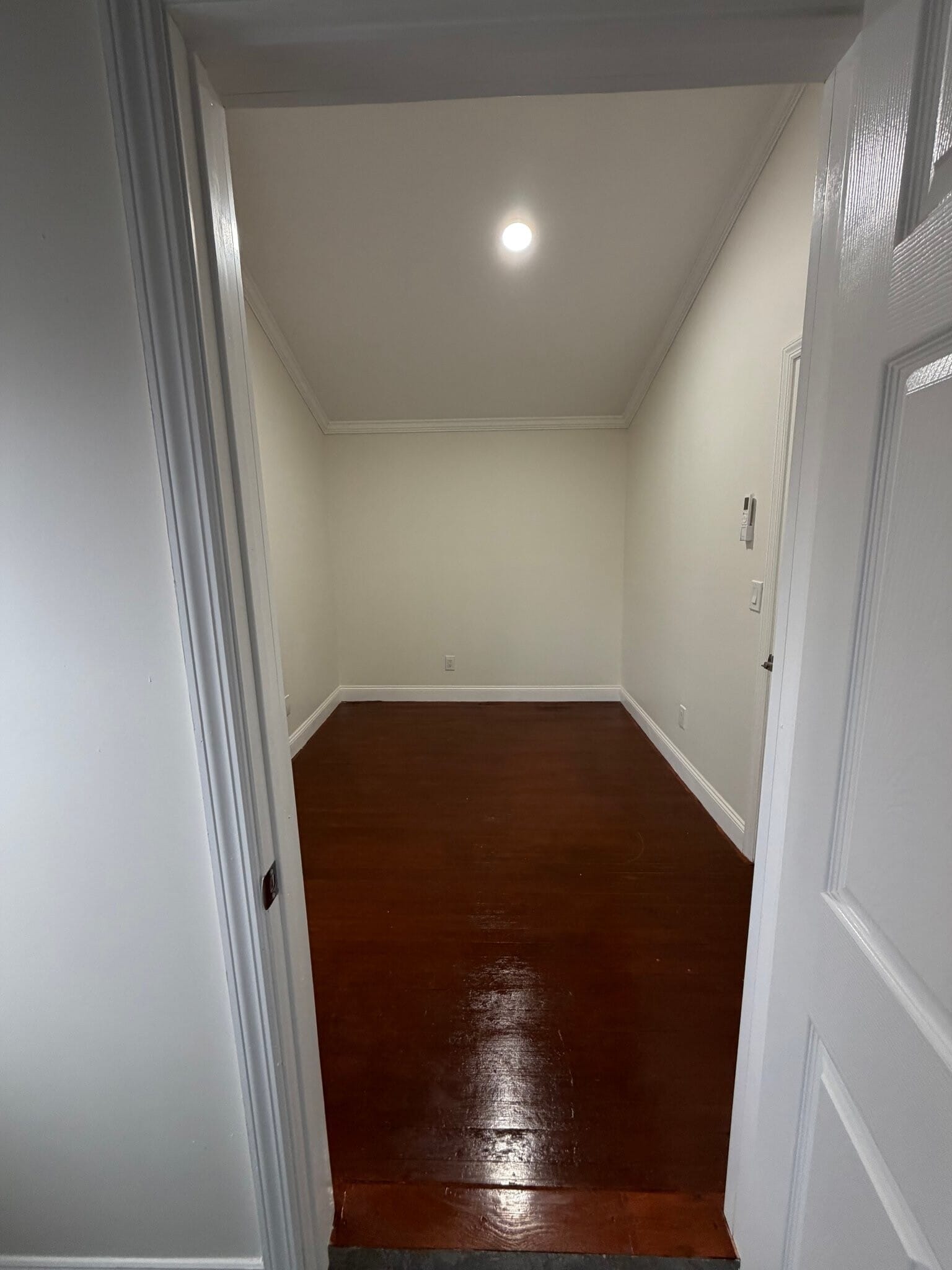 Building Photo - 39 Jackson St