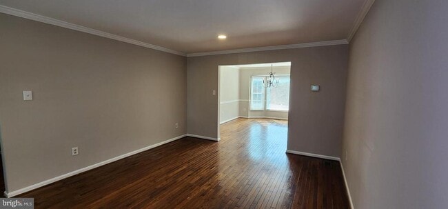 Building Photo - 3145 Elmmede Rd