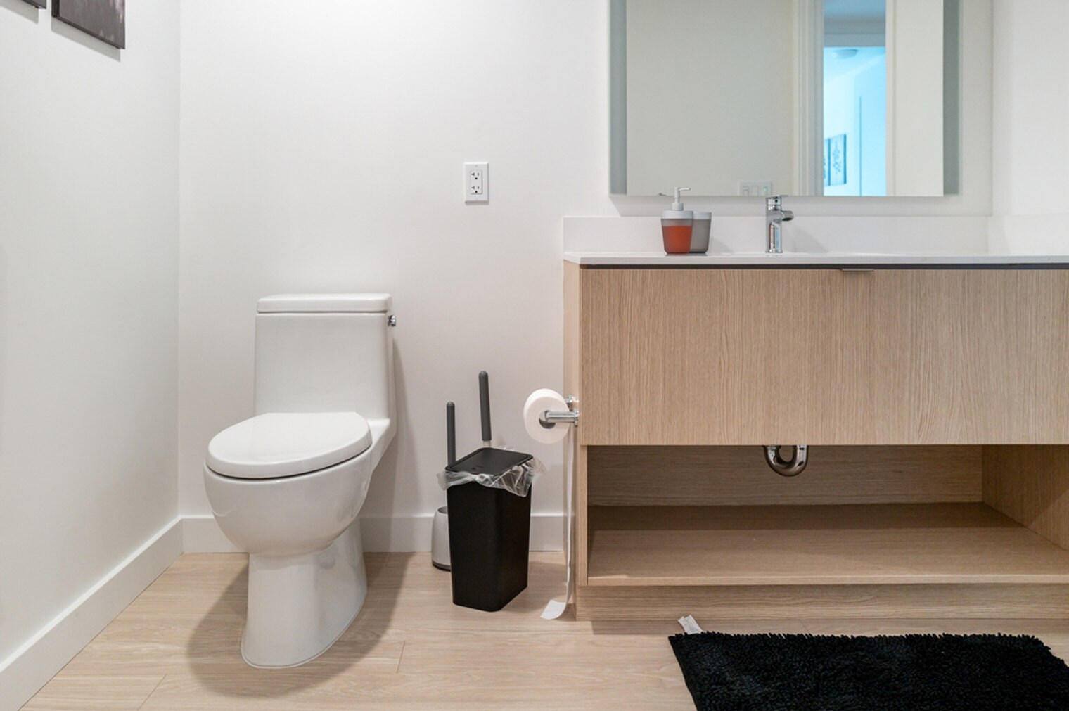 Building Photo - 1 Brady St