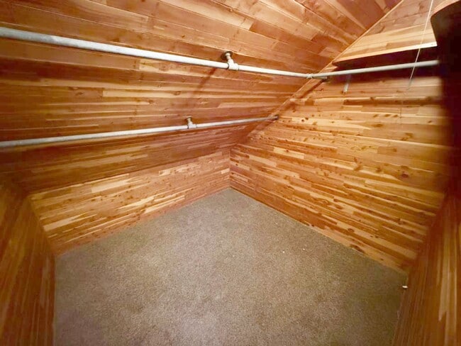 Building Photo - 3 BED, 1 BATH BEAUTIFUL SINGLE-FAMILY HOME IN GARFIELD HEIGHTS!