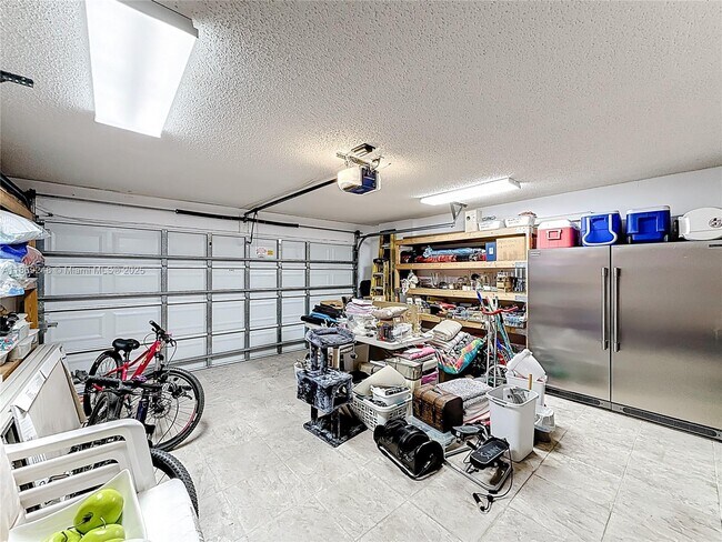 Building Photo - 10462 SW 121st St