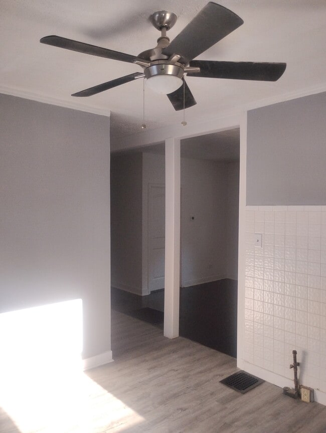 Building Photo - 1058 Cecil Ave