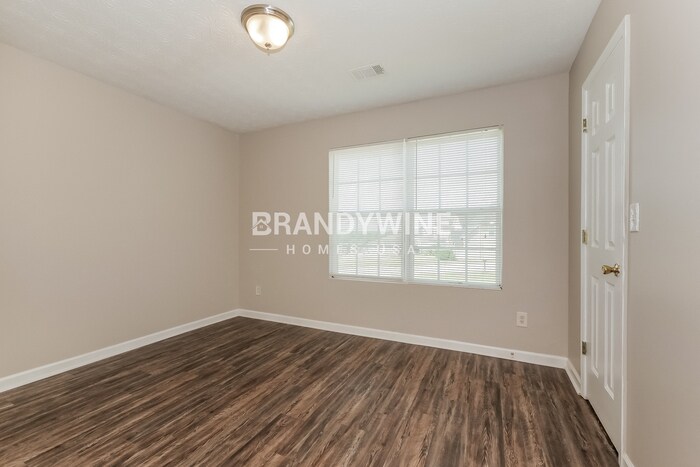 Building Photo - 621 Carlton Pointe Dr