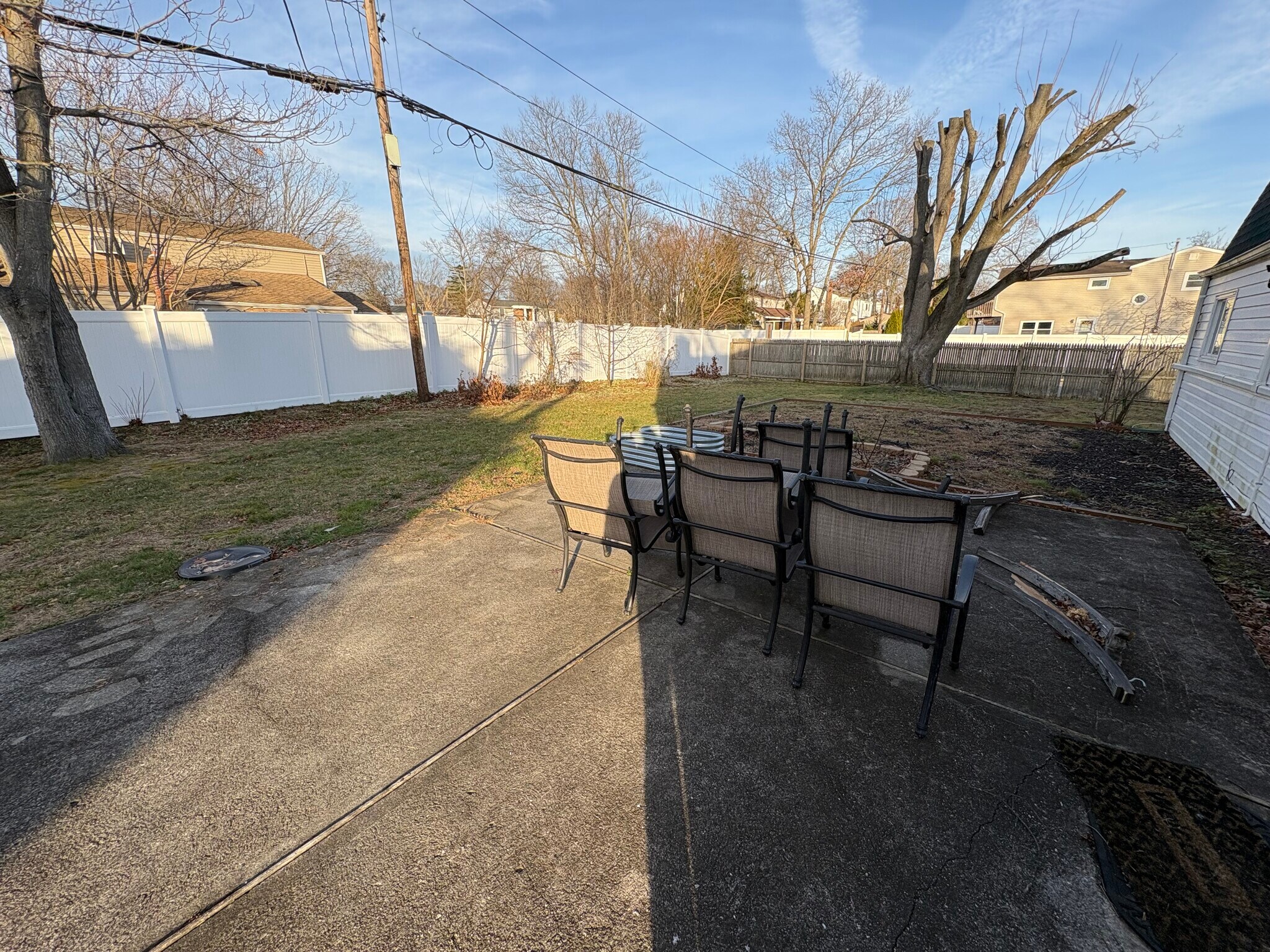 Building Photo - 37 John St