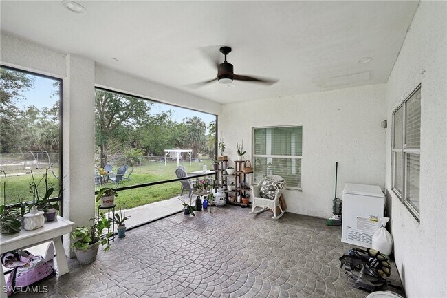 Building Photo - 1570 Golden Gate Blvd W