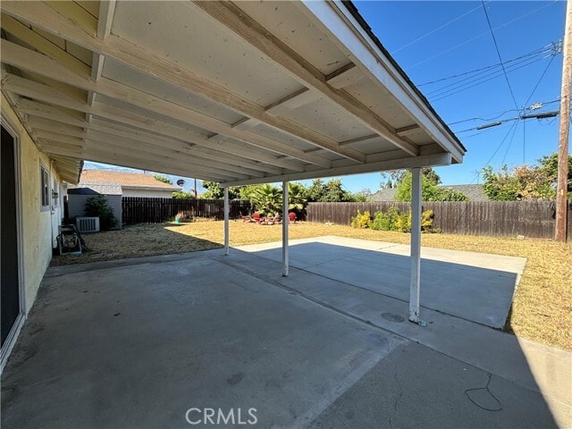 Building Photo - 910 N Humboldt Ave