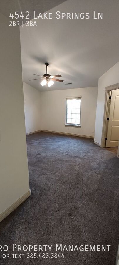 Building Photo - 4542 Lake Springs Ln