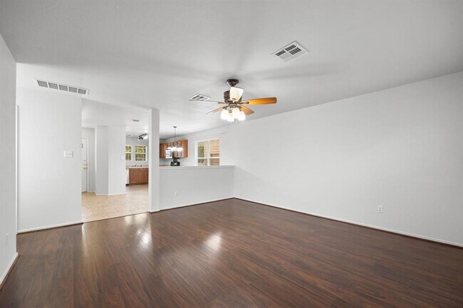 Building Photo - 105 Fire Island Dr