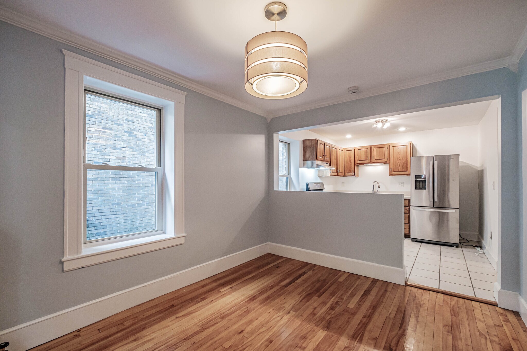 Building Photo - 197 Pine St