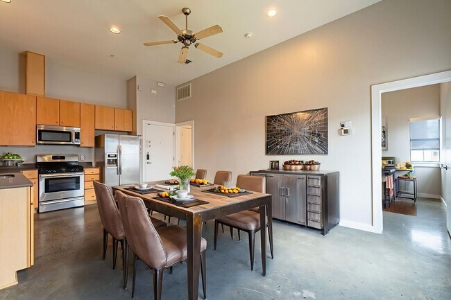 Building Photo - Where South Congress Feels Like Home: Apply today & Receive $500 off your first FULL month’s rent!