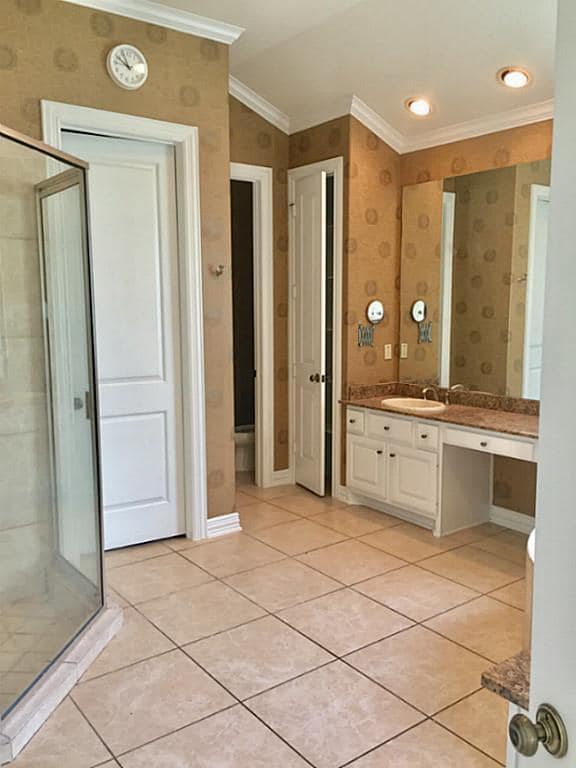 Building Photo - 14215 Flower Creek Ln