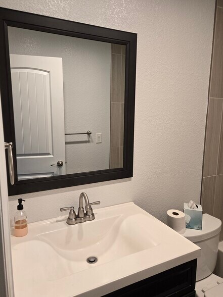 Upstairs bath - 8731 Field Way