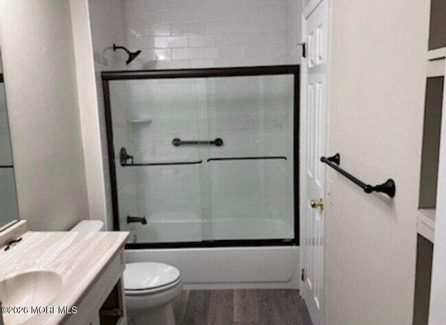 Building Photo - 2428 Bridge Ave