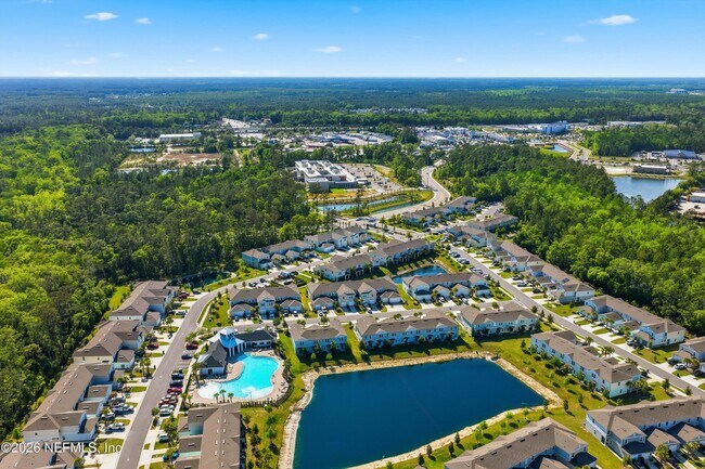 Building Photo - 32 Pasadena Dr