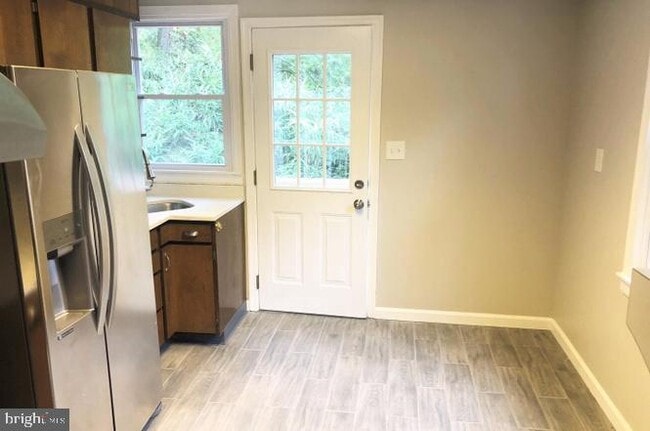 Building Photo - Clendinnen Dr