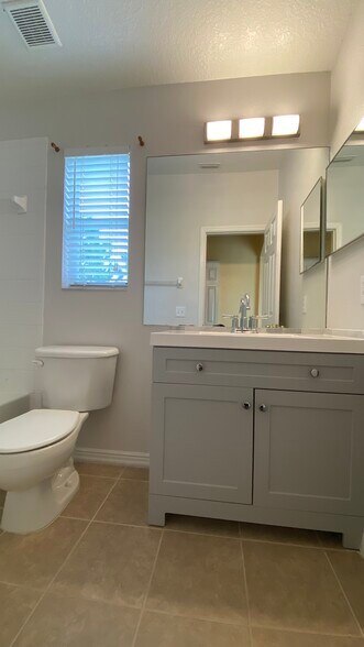 Building Photo - 3412 Broken Bow Dr