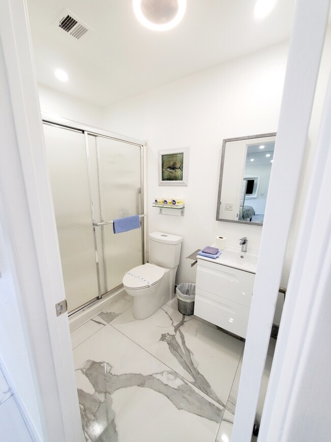 Building Photo - 464 S Calle Encilia