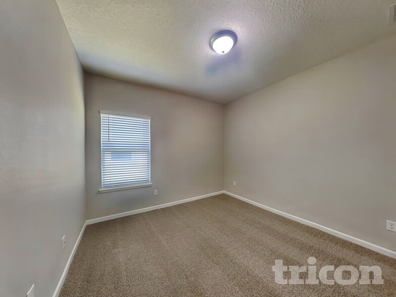 Building Photo - 5477 Preston Bentley Dr