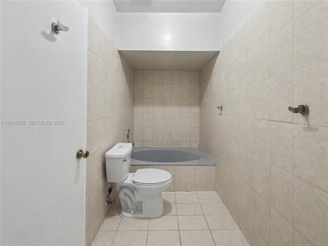 Building Photo - 20964 SW 84th Ave