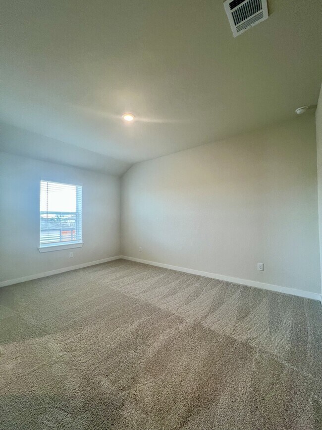 Building Photo - 14426 Daphne Bnd