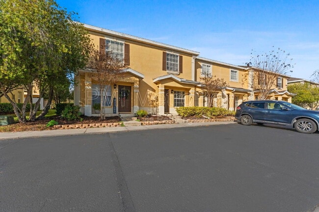 Building Photo - 8516 Brushleaf Way