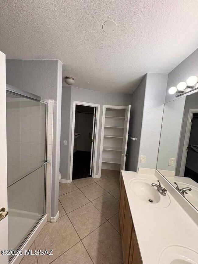 Building Photo - 8885 N Majestic Mountain Dr