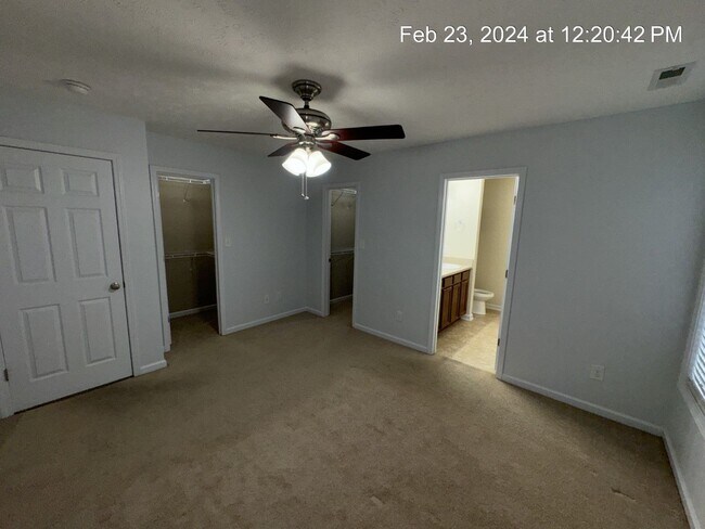 Building Photo - 4937 Yorkchester Dr
