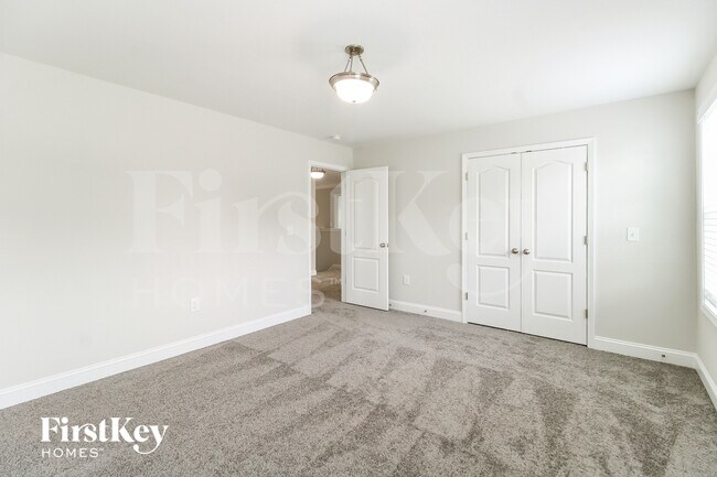 Building Photo - 4641 Skyview Trail