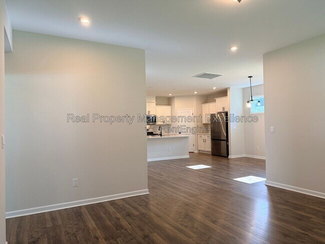 Building Photo - 101 Brody Pne Wy