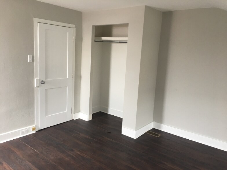 Building Photo - 4316 Dexter St