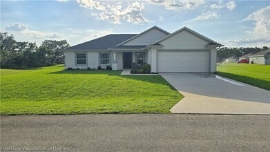 Building Photo - 4720 San Lorenzo Dr