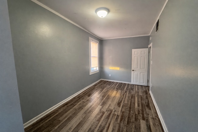 Building Photo - 223-227 East Dominick