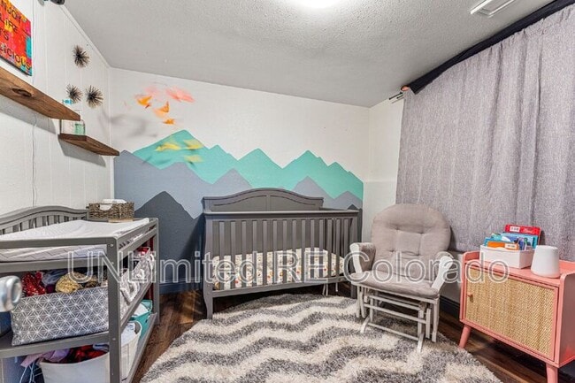 Building Photo - 303 Brentwood St