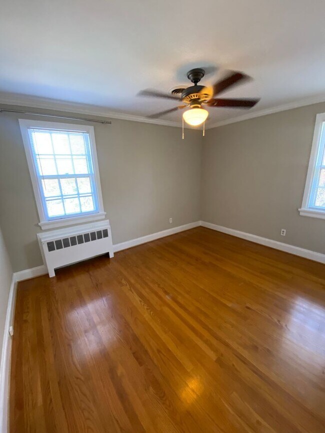 Building Photo - 3910 Cary Street Rd