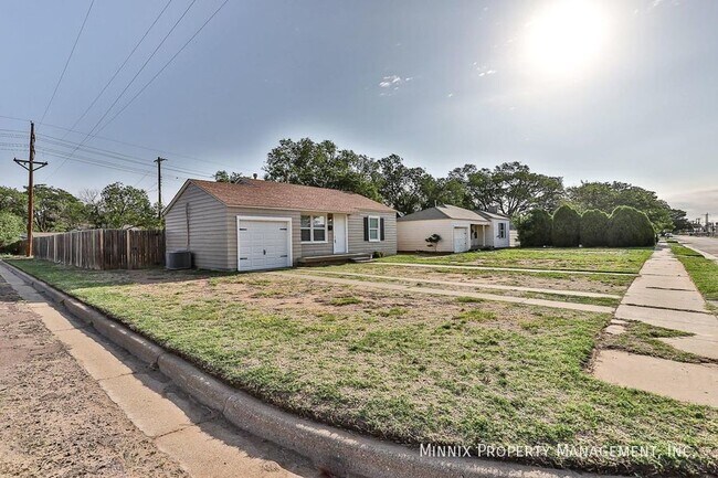 Building Photo - 4616 33rd St