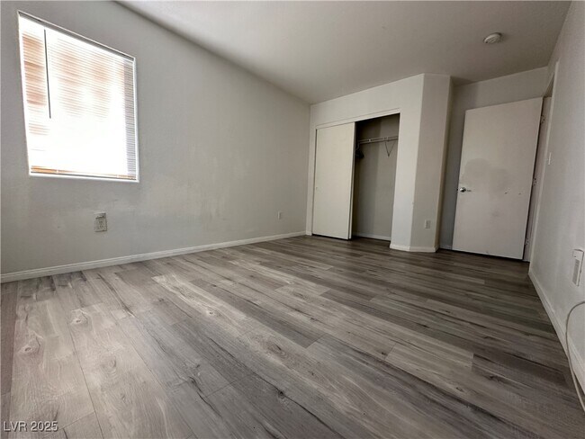 Building Photo - 161 Lenape Heights Ave